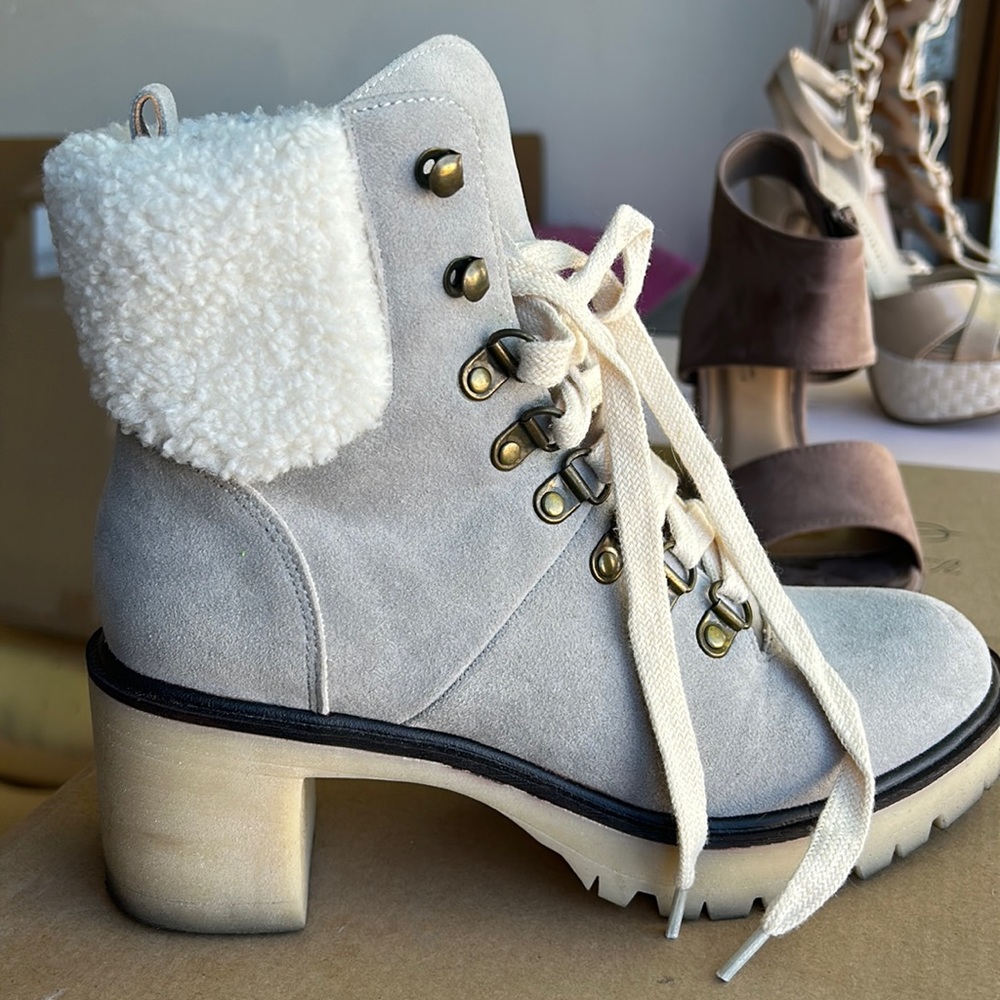 Cute And Comfortable Fall Booties - image 1